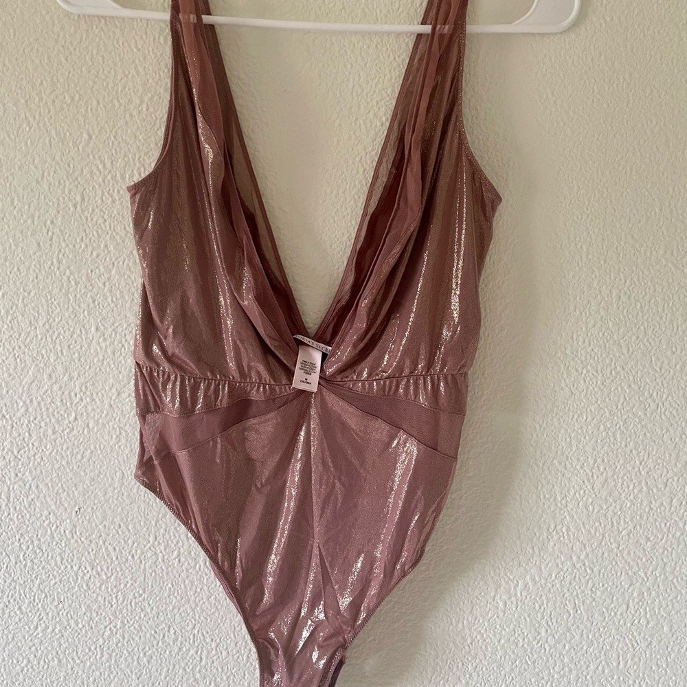 Victoria’s Secret deep plunge Rose foil body suit size M